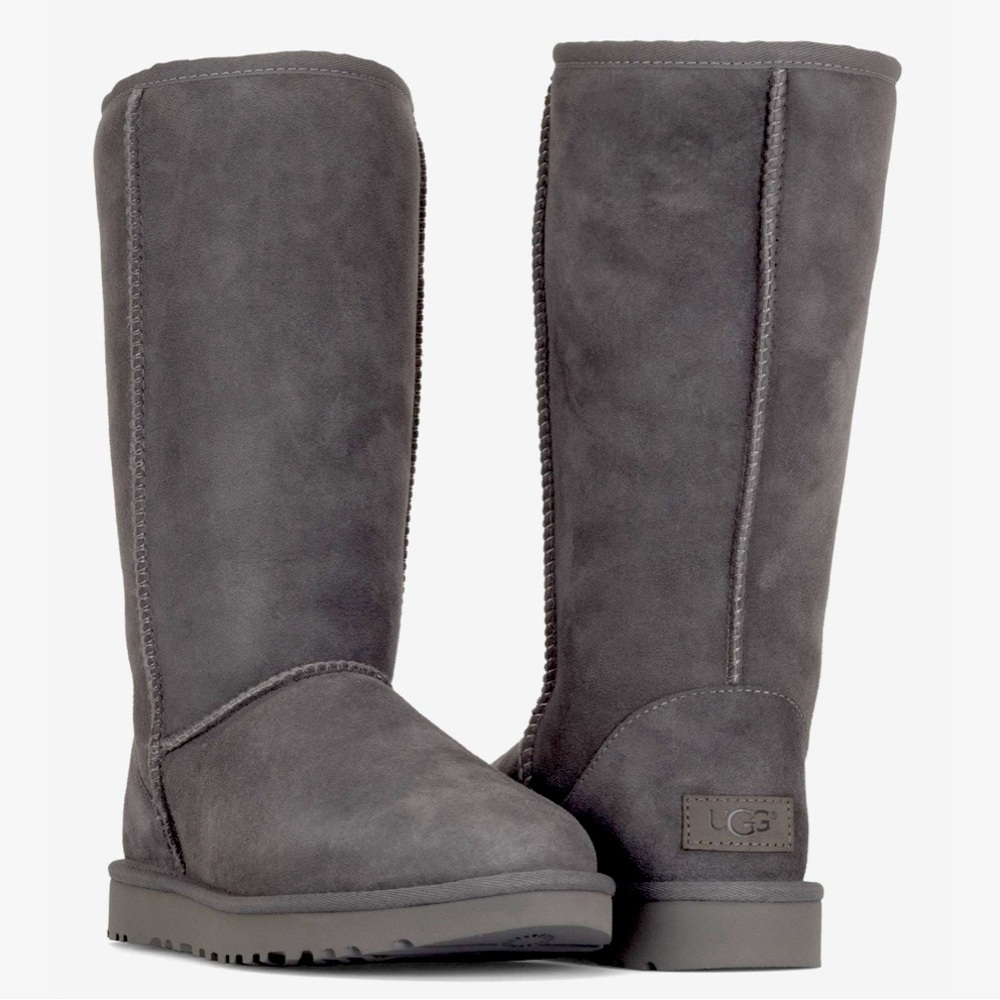 EUC Authentic Gray Classic Tall Ugg Boots (9)